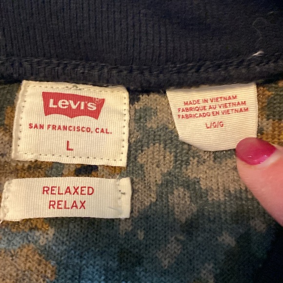 Levi’s pullover - Picture 3 of 3